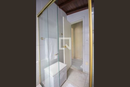 Casa à venda com 650m², 5 quartos e 3 vagasCasa 1 - Banheiro da Suite Master