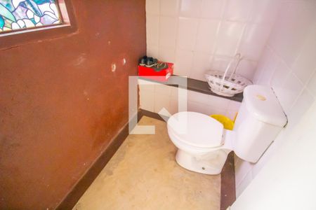 Casa à venda com 650m², 5 quartos e 3 vagasBanheiro da Área Gourmet