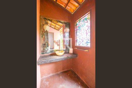 Casa à venda com 650m², 5 quartos e 3 vagasBanheiro da Área Gourmet