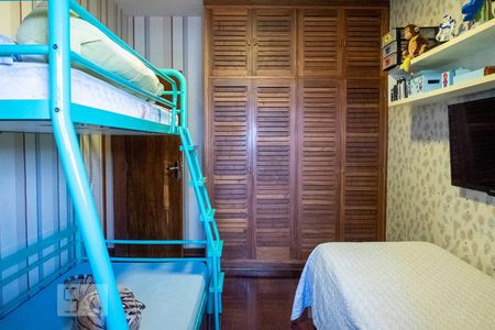 Casa à venda com 300m², 3 quartos e 5 vagasQuarto 2