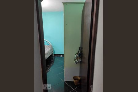 Casa à venda com 100m², 3 quartos e 1 vagaQuarto