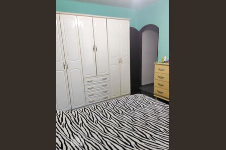 Casa à venda com 100m², 3 quartos e 1 vagaQuarto