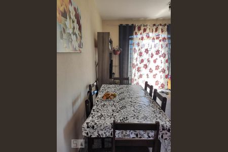 Sala de casa à venda com 3 quartos, 100m² em Jardim Cotiana, São Paulo