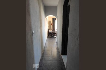 Corredor de casa à venda com 3 quartos, 100m² em Jardim Cotiana, São Paulo