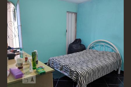 Casa à venda com 100m², 3 quartos e 1 vagaQuarto