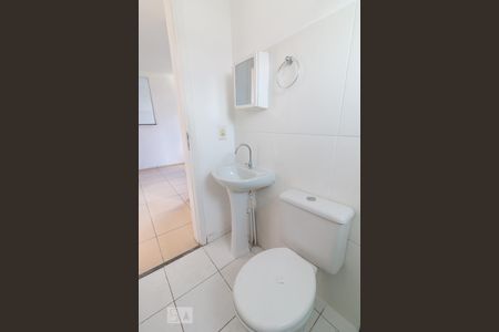 Banheiro de apartamento à venda com 2 quartos, 46m² em Vila Bremen, Guarulhos