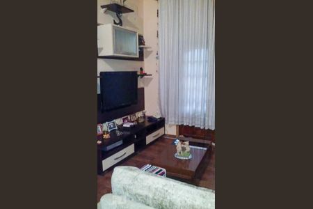 Casa à venda com 450m², 6 quartos e 6 vagas Casa à venda com 450m², 6 quartos e 6 vagasSala