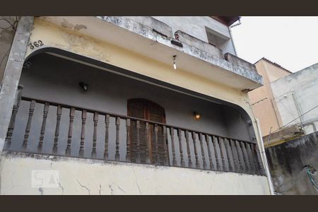 Casa à venda com 450m², 6 quartos e 6 vagas Casa à venda com 450m², 6 quartos e 6 vagasFachada