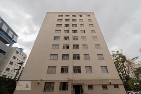 Apartamento para alugar com 52m², 2 quartos e 1 vagaEdifício