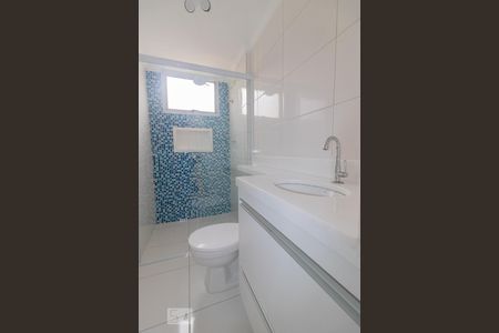 Banheiro de apartamento para alugar com 2 quartos, 52m² em Lauzane Paulista, São Paulo