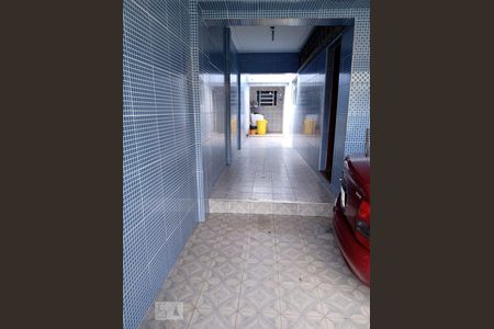 Garagem de casa à venda com 4 quartos, 150m² em Vila Macedópolis, São Paulo