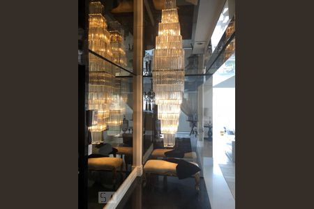 Apartamento à venda com 244m², 3 quartos e sem vagaSala