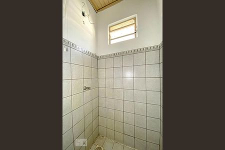 Casa para alugar com 75m², 2 quartos e sem vagaBanheiro