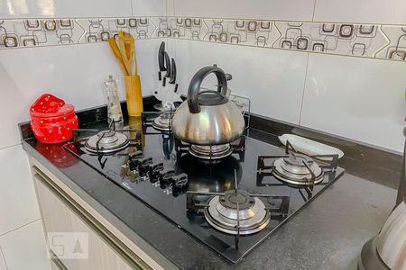 Apartamento à venda com 130m², 4 quartos e 2 vagasDetalhe Cozinha