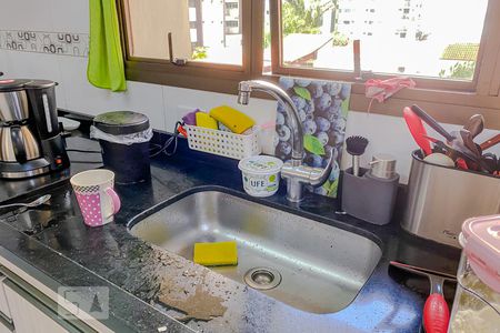 Apartamento à venda com 130m², 4 quartos e 2 vagasDetalhe Cozinha