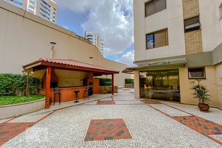 Apartamento à venda com 130m², 4 quartos e 2 vagasArea Comun