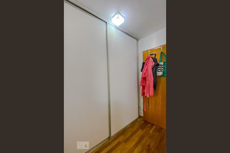 Apartamento à venda com 130m², 4 quartos e 2 vagasCloset da Suite