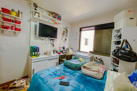Apartamento à venda com 130m², 4 quartos e 2 vagasQuarto
