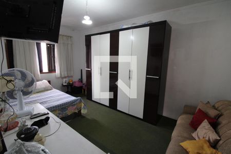 Casa à venda com 220m², 3 quartos e 2 vagasQuarto 3