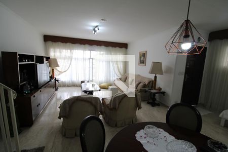 Sala de casa à venda com 3 quartos, 220m² em Jardim Franca, São Paulo