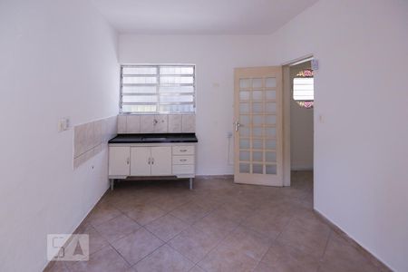 Casa à venda com 280m², 4 quartos e 8 vagas Casa à venda com 280m², 4 quartos e 8 vagasCozinha