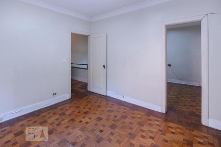 Casa à venda com 280m², 4 quartos e 8 vagas Casa à venda com 280m², 4 quartos e 8 vagasQuarto 3