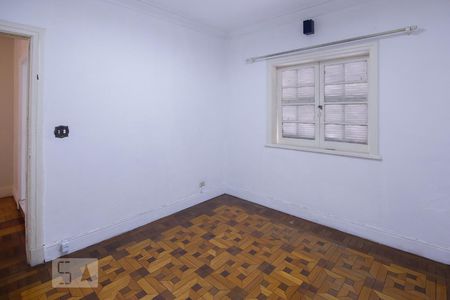 Casa à venda com 280m², 4 quartos e 8 vagas Casa à venda com 280m², 4 quartos e 8 vagasQuarto 2