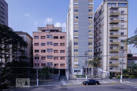 Casa à venda com 280m², 4 quartos e 8 vagas Casa à venda com 280m², 4 quartos e 8 vagasVista Quarto 2