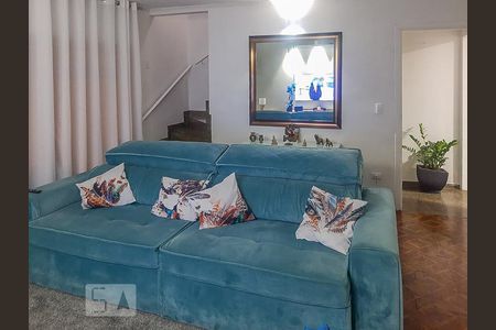 Casa à venda com 210m², 3 quartos e 4 vagasSala