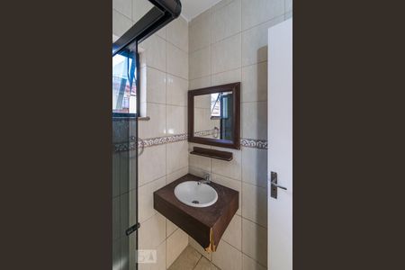Banheiro 1 de casa à venda com 3 quartos, 84m² em Irajá, Rio de Janeiro