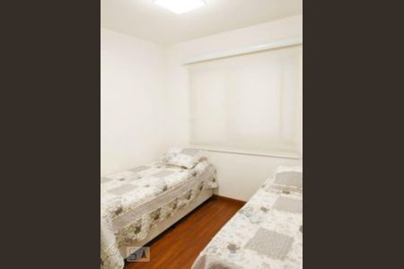 Apartamento à venda com 74m², 3 quartos e 1 vagaQuarto 2