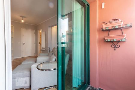 Studio para alugar com 45m², 1 quarto e 1 vaga Studio para alugar com 45m², 1 quarto e 1 vagaVaranda