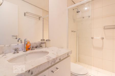 Studio para alugar com 45m², 1 quarto e 1 vaga Studio para alugar com 45m², 1 quarto e 1 vagaBanheiro