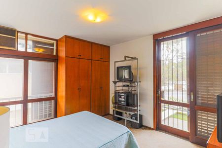 Casa à venda com 511m², 4 quartos e 6 vagasSuíte 1