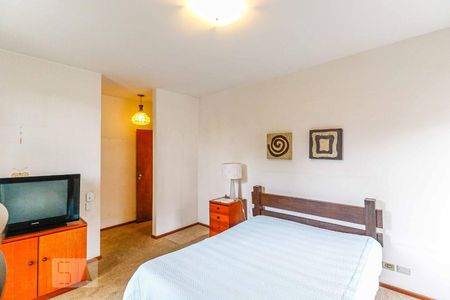 Casa à venda com 511m², 4 quartos e 6 vagasSuíte 1