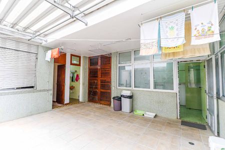 Casa à venda com 511m², 4 quartos e 6 vagasÁrea de Serviço