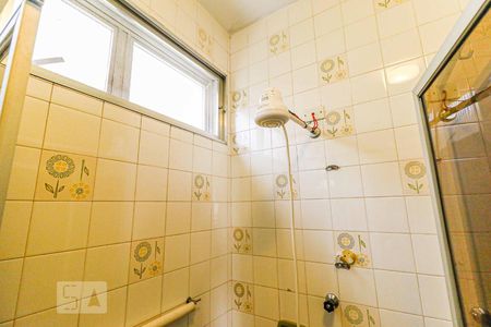 Casa à venda com 511m², 4 quartos e 6 vagasBanheiro Escritório 2