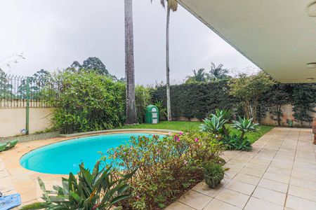 Casa à venda com 511m², 4 quartos e 6 vagasQuintal