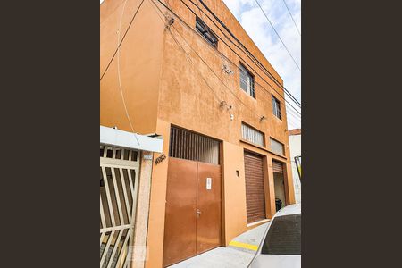 Casa à venda com 300m², 3 quartos e 8 vagasFachada