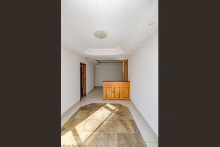 Sala de apartamento à venda com 3 quartos, 100m² em Estoril, Belo Horizonte