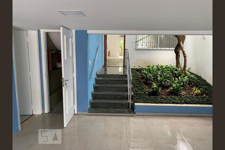 Casa para alugar com 400m², 6 quartos e 4 vagas Casa para alugar com 400m², 6 quartos e 4 vagasÁrea Externa