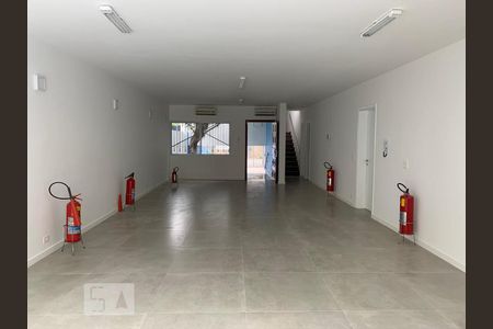 Sala 2 de casa para alugar com 6 quartos, 400m² em Vila Mariana, São Paulo