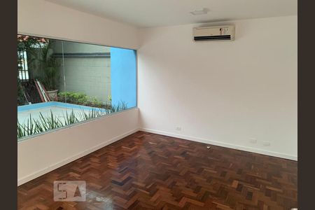 Sala 4 de casa para alugar com 6 quartos, 400m² em Vila Mariana, São Paulo