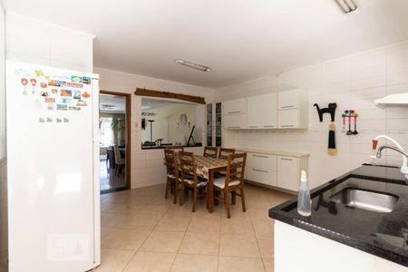 Casa à venda com 120m², 2 quartos e 3 vagasCozinha