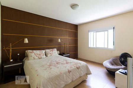 Casa à venda com 120m², 2 quartos e 3 vagasQuarto 2 - Suíte