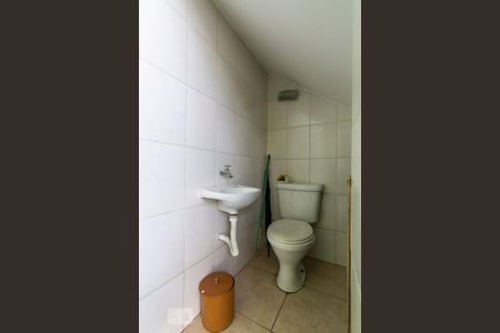 Casa à venda com 120m², 2 quartos e 3 vagasBanheiro da Garagem