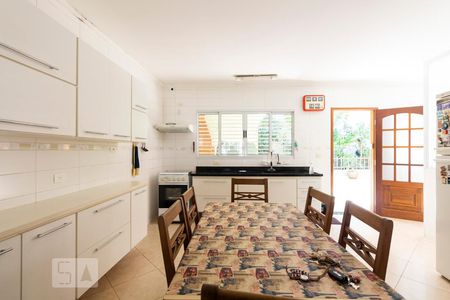 Casa à venda com 120m², 2 quartos e 3 vagasCozinha