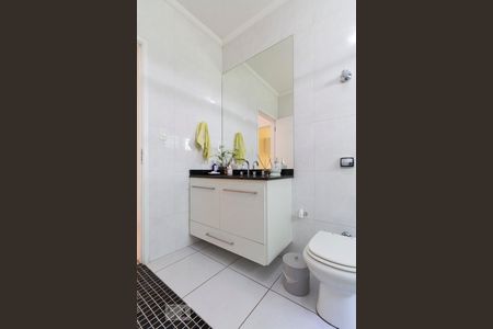 Casa à venda com 120m², 2 quartos e 3 vagasBanheiro Social