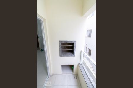 Sacada de apartamento para alugar com 2 quartos, 72m² em Serraria, São José
