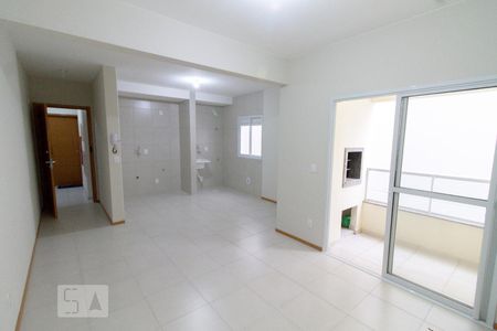 Sala de apartamento para alugar com 2 quartos, 72m² em Serraria, São José